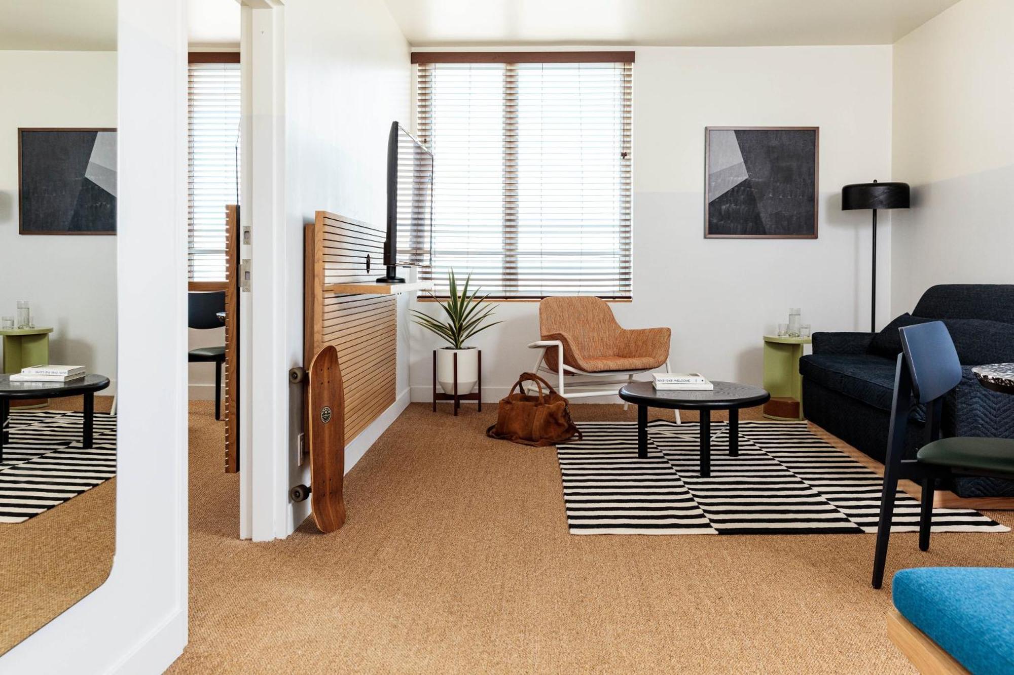 Hotel June West La, A Member Of Design Hotels — Photos 2